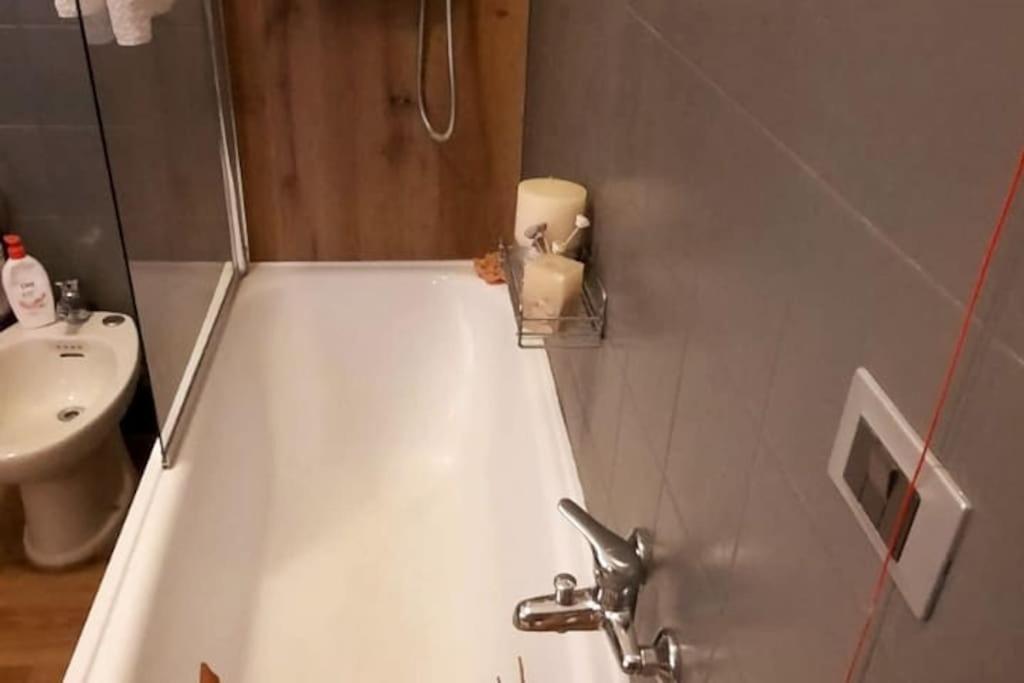 Ai Piedi Del Centro Storico Apartment Кастильоне дел Лаго Екстериор снимка
